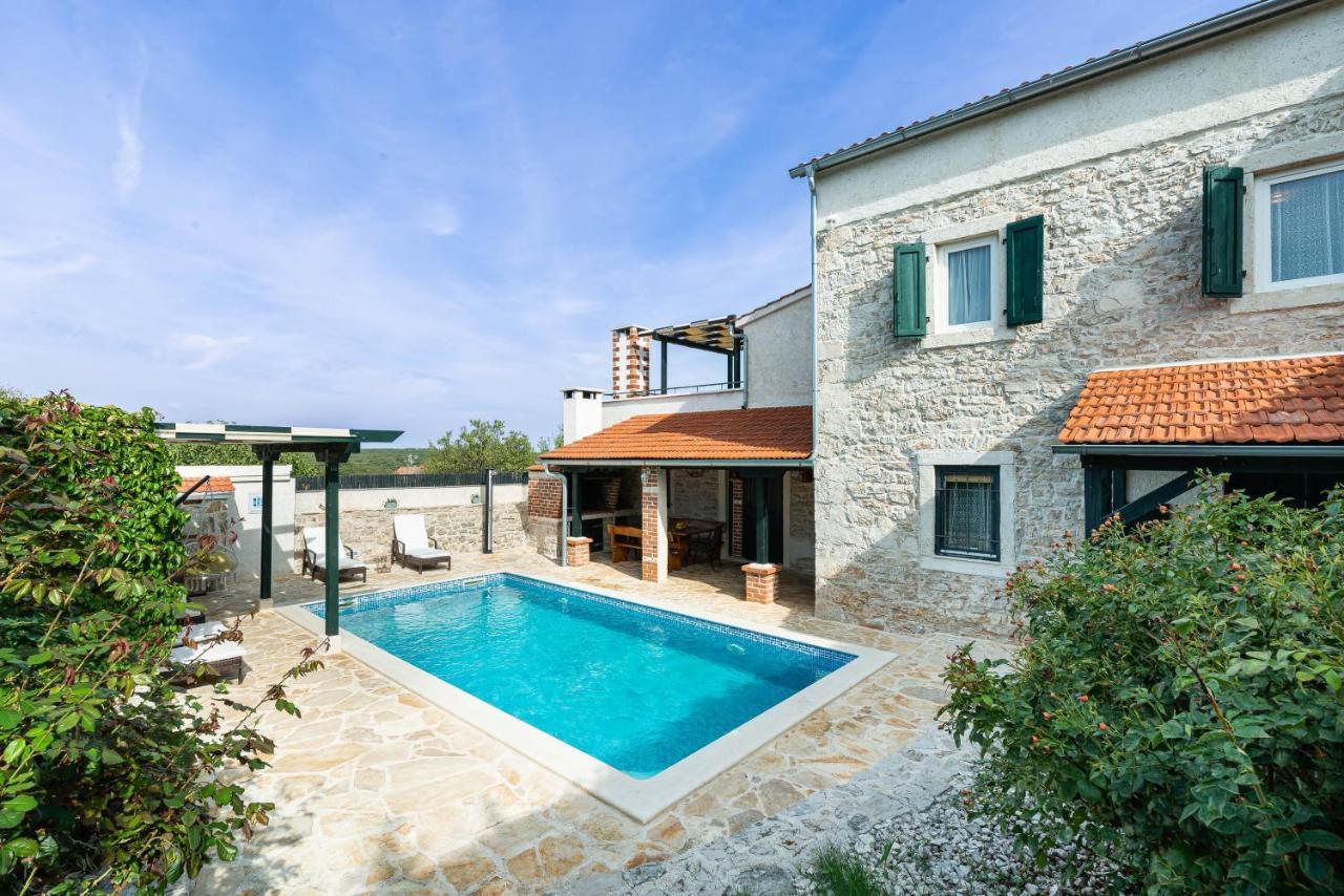 Villa Mia Sukošan 外观 照片