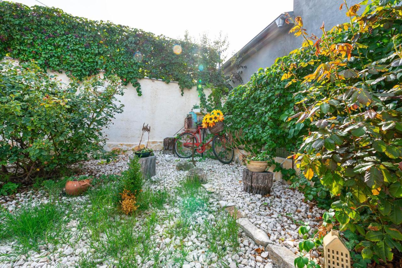 Villa Mia Sukošan 外观 照片