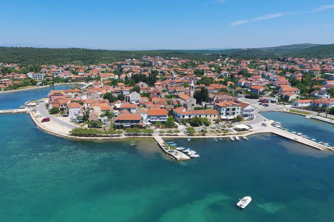 Villa Mia Sukošan 外观 照片