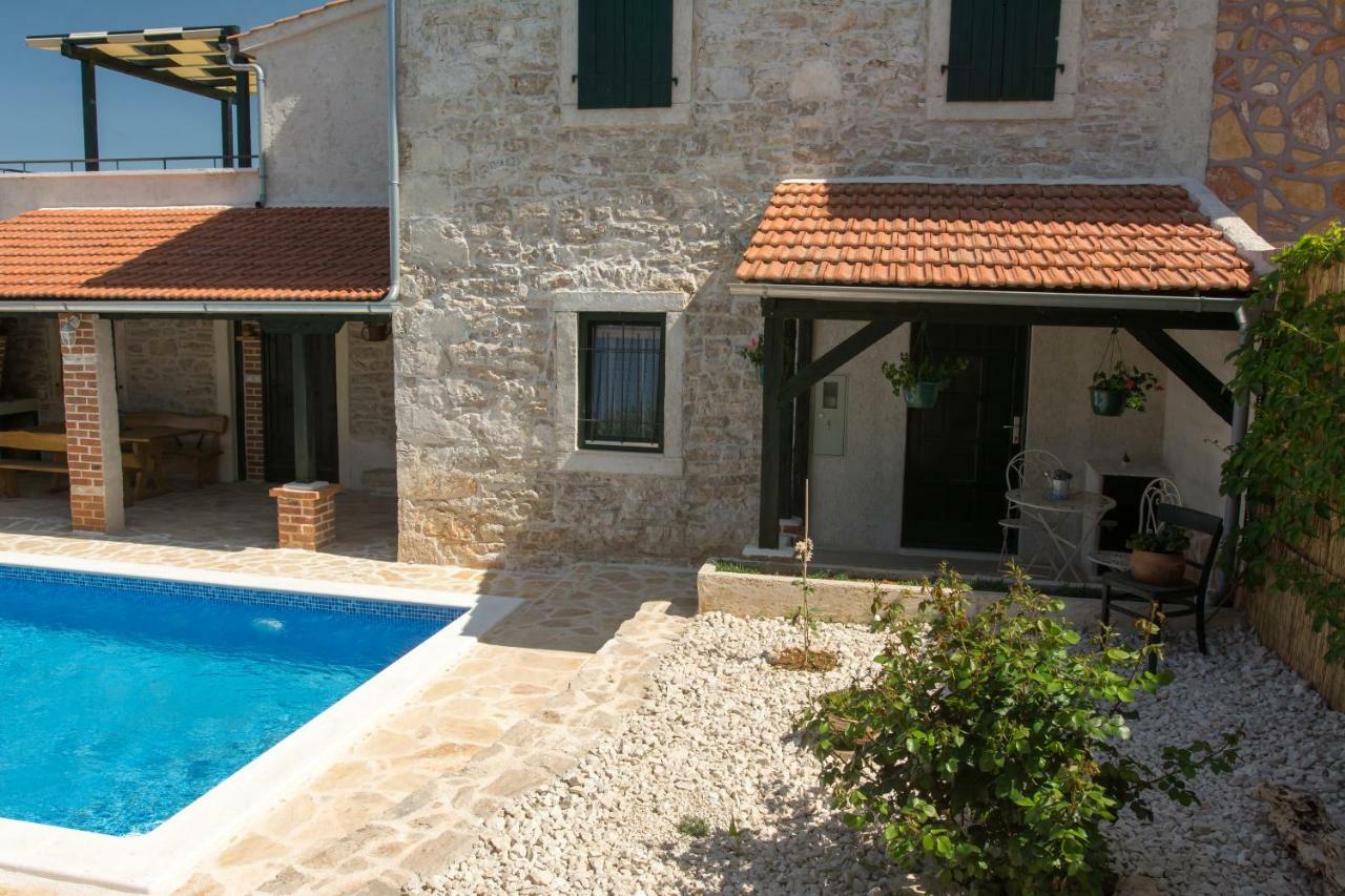 Villa Mia Sukošan 外观 照片